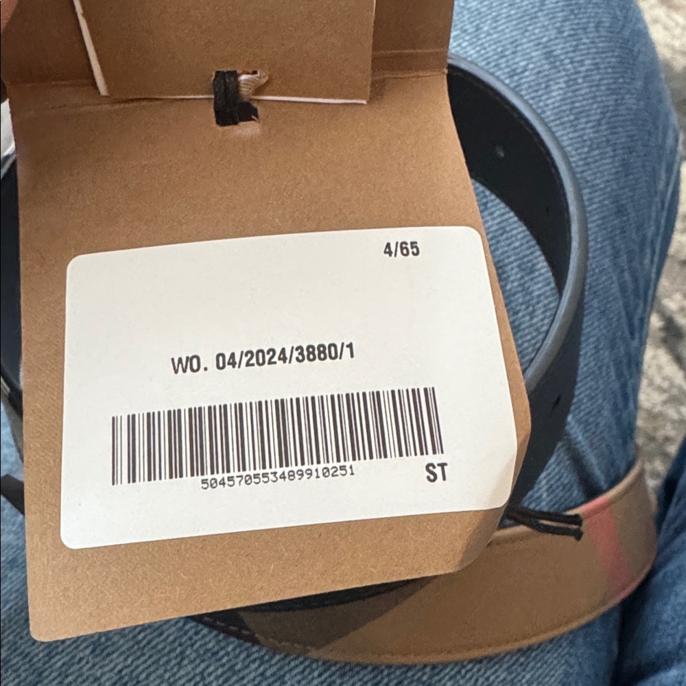 Authentic reversible Burberry belt sz 34/85 - Picture 4 of 4